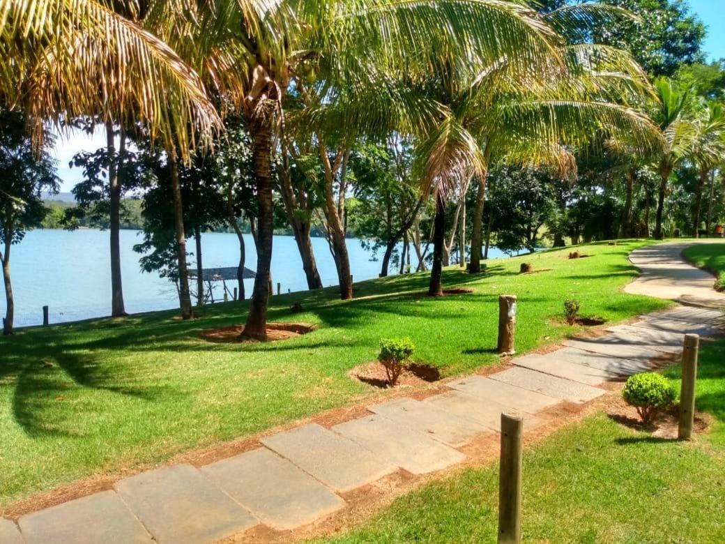 Pontal Do Lago Apartamentos Para Temporada Caldas Novas Luaran gambar